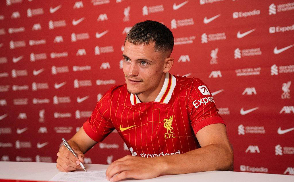 包含利物浦后卫即将加盟德甲劲旅勒沃库森的词条